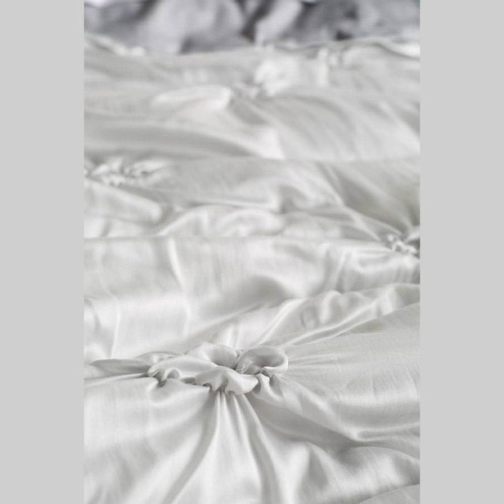 Anthropologie Pillow Shams Gathered Silk Grey Std - Picture 6 of 8